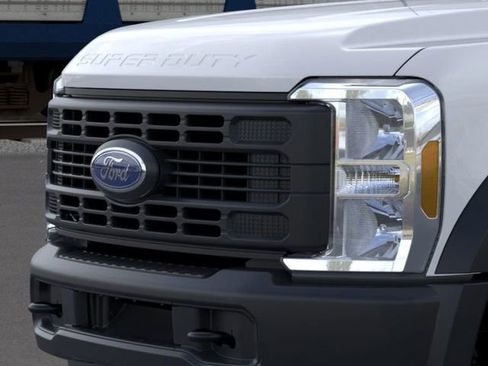 New 2026 Ford F450 XL image 17
