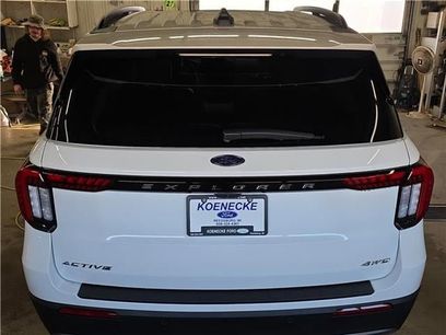 New 2026 Ford Explorer Active w/ Active Comfort Package