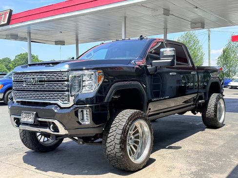 Used 2021 GMC Sierra 2500 Denali w/ Denali Ultimate Package AWD/4WD image 6