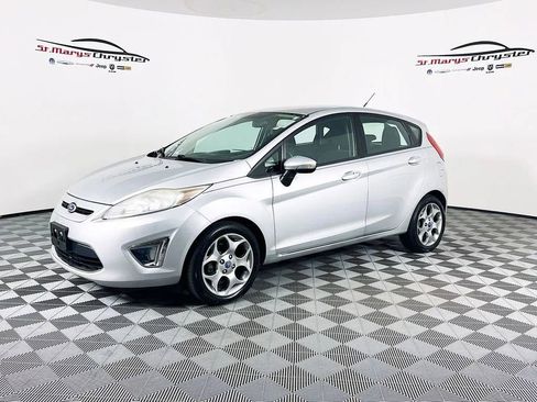 Used 2012 Ford Fiesta SES FWD image 4