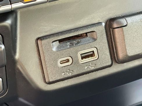 Used 2019 Chevrolet Silverado 1500 LT w/ All-Star Edition image 36