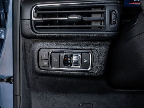 Used 2024 Lincoln Corsair Grand Touring w/ Equipment Group 301A image 27