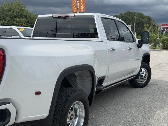 Used 2023 Chevrolet Silverado 3500 High Country w/ Snow Plow Prep/Camper Package AWD/4WD image 8