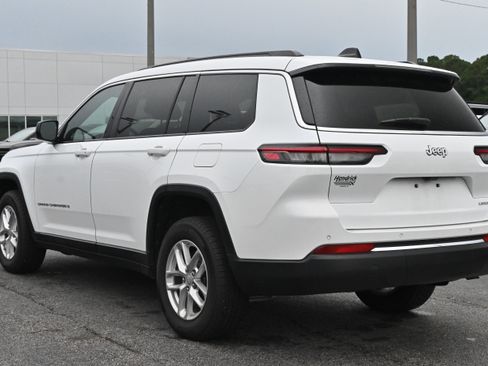 Used 2025 Jeep Grand Cherokee L Laredo w/ Luxury Tech Group I RWD image 10