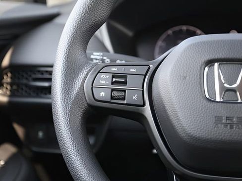 New 2026 Honda HR-V LX image 17