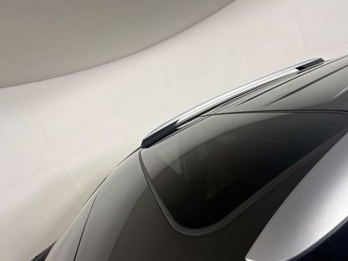 Certified 2017 Toyota RAV4 XLE FWD image 19