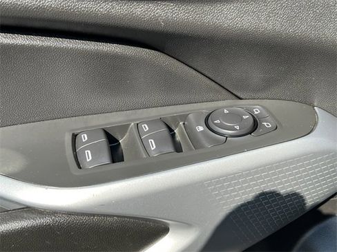 Used 2024 Chevrolet Trax LS w/ LS Convenience Package image 13