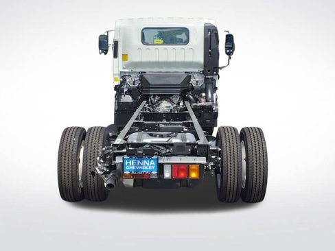 New 2025 Chevrolet Low Cab Forward RWD image 5