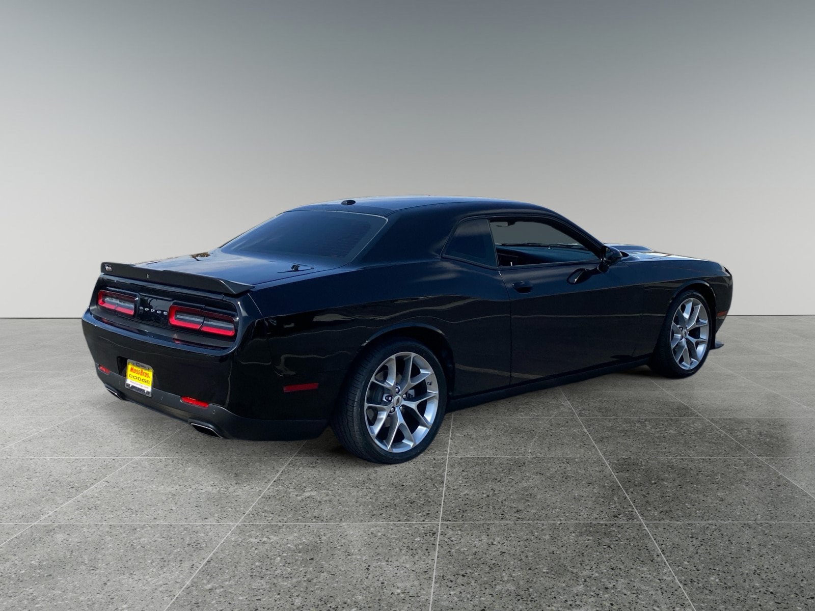 Used 2023 Dodge Challenger GT RWD image 5
