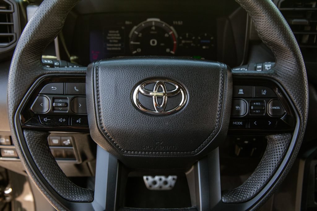 Used 2024 Toyota Sequoia TRD Pro AWD/4WD image 18