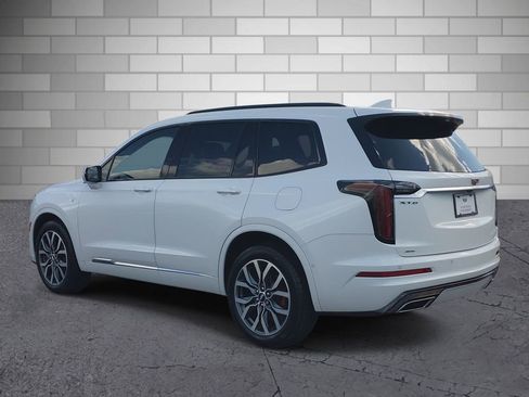 Certified 2024 Cadillac XT6 Sport w/ Platinum Package image 3