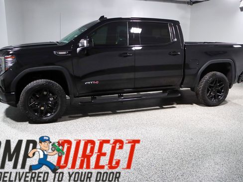Used 2024 GMC Sierra 1500 AT4 w/ AT4 Preferred Package image 10