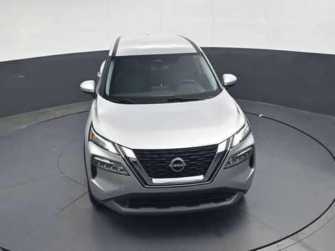 Used 2023 Nissan Rogue SV FWD image 43