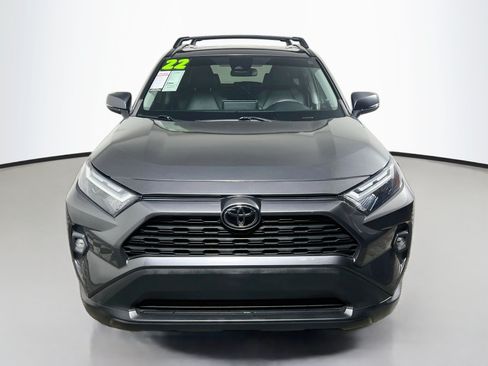 Used 2022 Toyota RAV4 XLE Premium FWD image 11