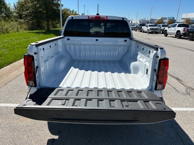 New 2026 Chevrolet Colorado LT AWD/4WD image 16