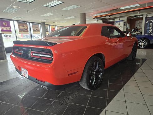 Used 2023 Dodge Challenger SXT w/ Blacktop Package RWD image 5