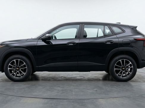 Used 2025 Chevrolet TrailBlazer LT image 5