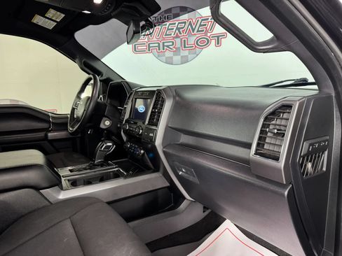 Used 2019 Ford F150 XLT w/ Equipment Group 302A Luxury AWD/4WD image 12