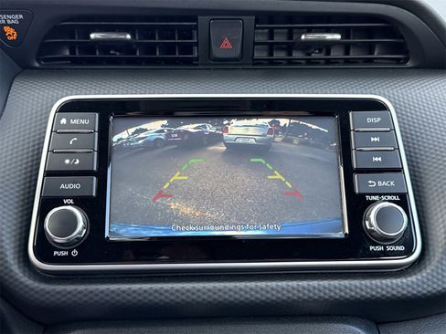 Used 2022 Nissan Kicks S image 21