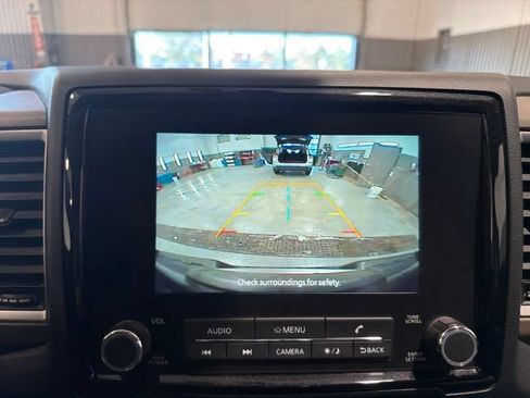 Certified 2022 Nissan Frontier SV AWD/4WD image 25