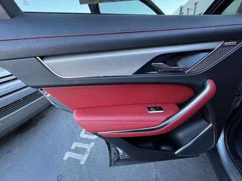 Used 2025 Jaguar F-PACE R-Dynamic S image 27