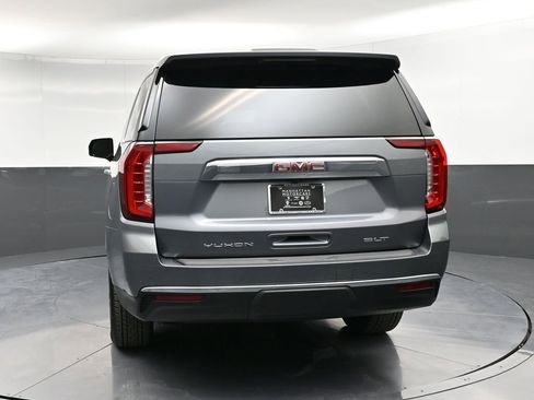 Used 2021 GMC Yukon SLT w/ SLT Premium Package image 7