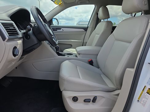 Used 2018 Volkswagen Atlas SE FWD image 10
