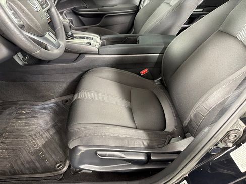 Used 2018 Honda Civic LX image 11