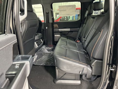 New 2026 Ford F350 Lariat w/ Lariat Ultimate Package image 27