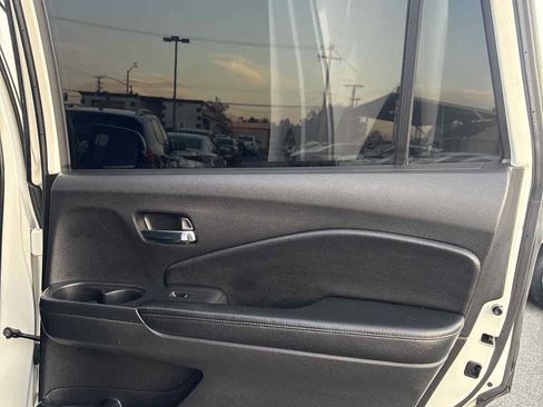 Used 2018 Honda Pilot EX-L image 17