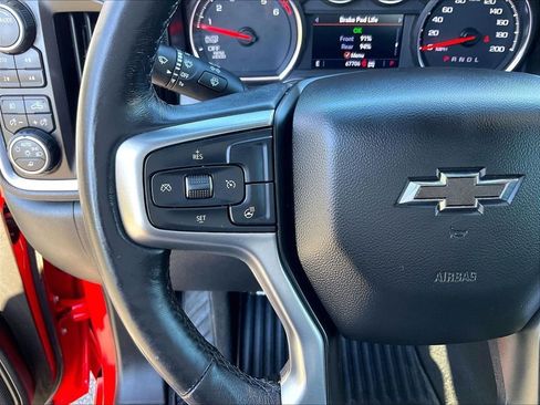 Used 2021 Chevrolet Silverado 1500 LT Trail Boss w/ Convenience Package II AWD/4WD image 22