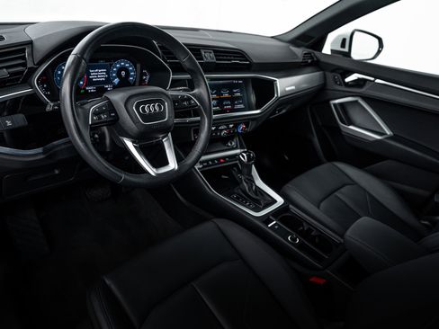 Used 2021 Audi Q3 2.0T Premium Plus w/ Premium Plus Package image 10