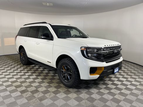 New 2026 Ford Expedition Tremor image 8