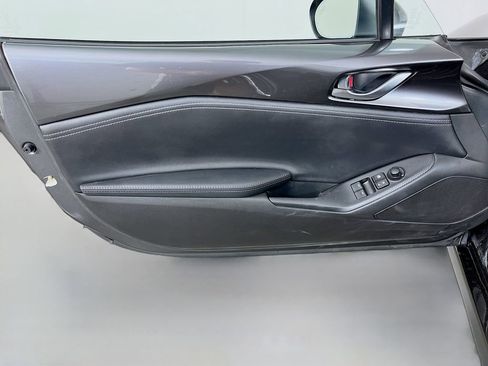 Used 2022 MAZDA MX-5 Miata Grand Touring RWD image 25