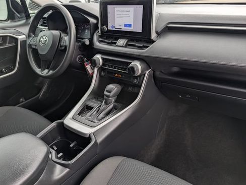Used 2024 Toyota RAV4 LE FWD image 30