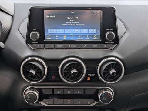 Used 2025 Nissan Sentra S image 16