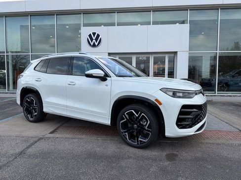 New 2026 Volkswagen Tiguan SEL R-Line AWD/4WD image 1