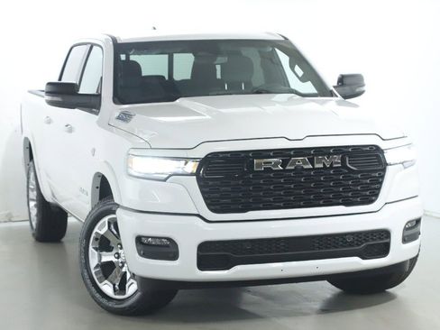 Used 2026 RAM 1500 Big Horn AWD/4WD image 2