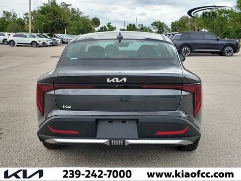 New 2026 Kia K4 FWD image 5