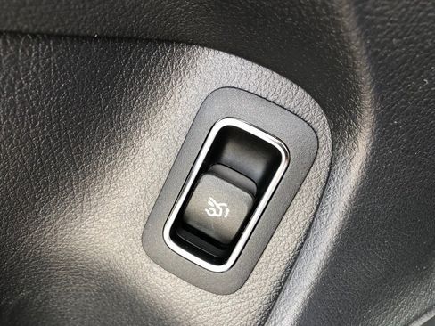 New 2026 Mercedes-Benz CLA 250 4MATIC image 13