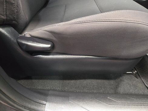 Used 2016 Toyota Tacoma TRD Sport image 71