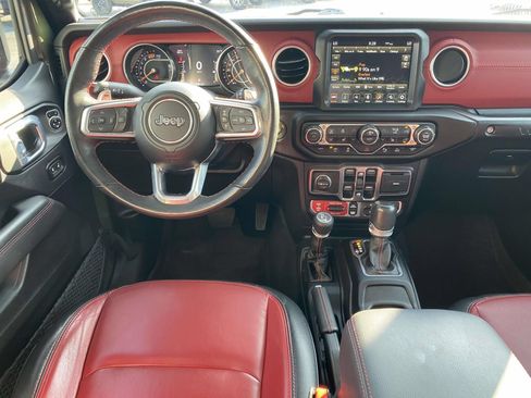 Used 2023 Jeep Wrangler Unlimited Rubicon 392 AWD/4WD image 12