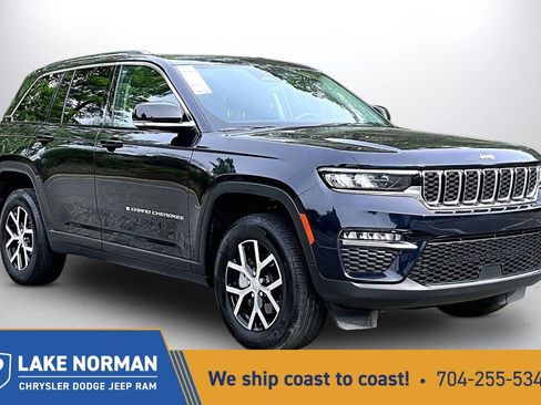 Certified 2023 Jeep Grand Cherokee Limited AWD/4WD image 1