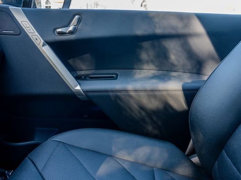 Used 2025 BMW iX xDrive50 image 14