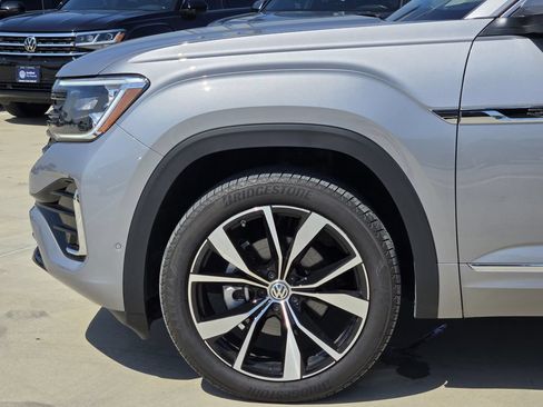 New 2026 Volkswagen Atlas SEL Premium R-Line AWD/4WD image 6