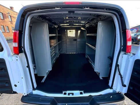 New 2025 Chevrolet Express 2500 w/ Driver Convenience Package image 15