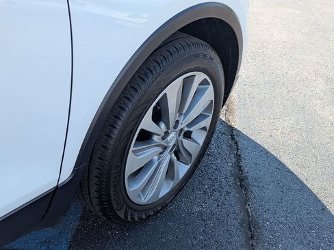 Used 2019 Buick Encore Preferred image 28