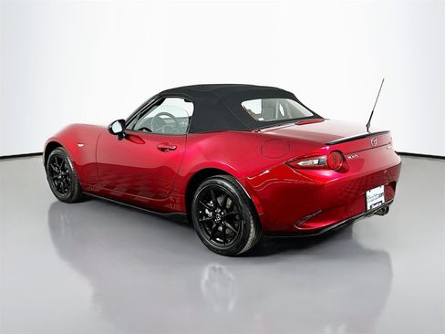 Certified 2023 MAZDA MX-5 Miata Sport w/ Appearance Package image 5