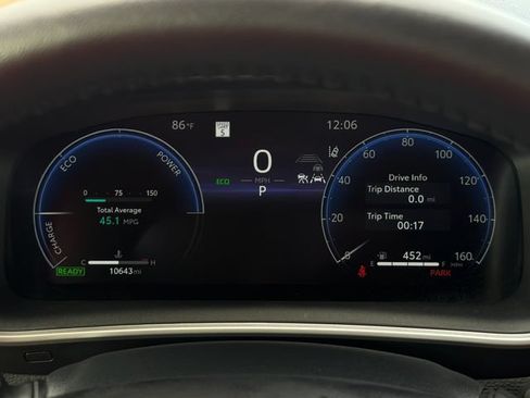 Used 2026 Toyota Corolla XLE FWD image 26