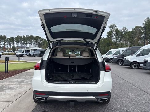 Used 2022 Mercedes-Benz GLE 350 4MATIC w/ Premium Package image 13